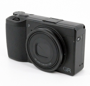 【中古】RICOH製 デジタルカメラ RICOH GR IIIx 2424万画素 [管理:1050024515]