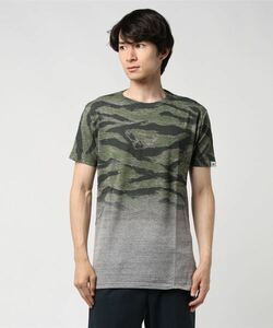 新品 GDC ジーディーシー Tシャツ L 迷彩柄 カットソー カモフラージュ柄 グラデーション クルーネック Tee