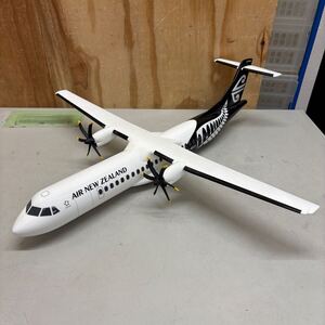 PACMIN ニュージーランド航空 ZK-MVF 飛行機 模型 フィギュア AIR NEW ZEALAND 台座欠品 プロペラ破損有り ジャンク品