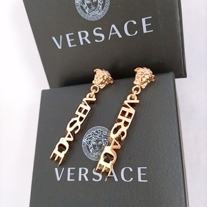 【新品未使用】VERSACE ラ メドゥーサ ロゴ ドロップ ピアス ヴェルサーチェ ベルサーチ 1002273-1A00620_3J000