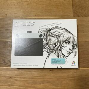 未使用 WACOM Intuos Draw small CTL-490/W0 ペン入力専用 お絵描き入門モデル ペンタブレット ペンモデル ワコム Wacom ペンタブ