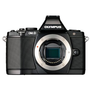 【中古】OLYMPUS デジタルマイクロ一眼カメラ OM-D E-M5 ボディ ブラック 1605万画素 144万ドット電子ビューファインダー 5軸