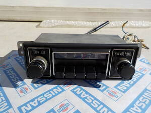 ダットサン ブルーバード 510 ラジオ 当時物 日立製 12V P510 KP510 VP510 DATSUN 1600 BLUEBIRD CAR RADIO