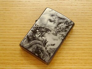 ∇花∇ヴィンテージ ZIPPO 2003年製 メタリック 龍虎図 ジッポー オイルライター 喫煙具 125 【検 マルボロキャメルハーレー限定