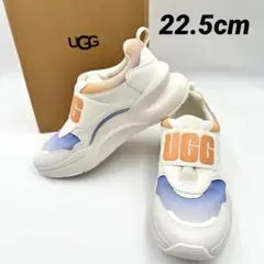 極美品✨UGG 厚底スニーカー　スリッポン　保存箱付き　22.5cm