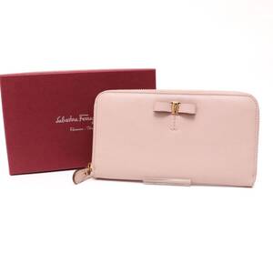 サルヴァトーレ フェラガモ 22 B044 ヴァラ ホック 長財布 ロングウォレット long wallet ラウンドジップ レザー 革 ピンク pink Ferragamo