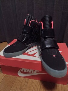 【未使用】NIKE FLYSTEPPER 2K3 Blinks ナイキ スニーカー　エナメル　パテント　ベルクロ　ハイカット