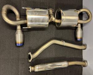 ★売り切り★ZN6/ZC6トヨタ86/ＢＲＺ　HKS HIGH PERFORMANCE MUFFLER マフラー　一台分　セット　本物 　人気商品　美品