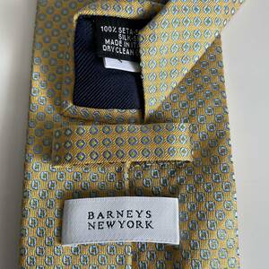 バーニーズニューヨーク（ BARNEYS NEW YORK） 黄色水色丸ネクタイ