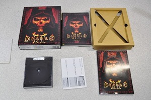 中古■ディアブロ 2 DIABLO II Windows PCゲームソフト 公式ガイド付き win2000/98/95/NT