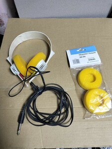 中古品　　SENNHEISER　ヘッドホン　ゼンハイザー　ヘッドフォン　HD414　　未開封イヤーパッド つき