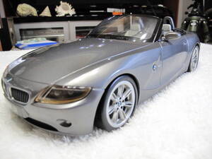 BMW Z4 3.0i ロードスターガンメタシルバー色　ビッグスケール1/12/10?　スタイリッシュ抜群！