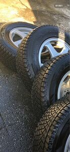 ブリヂストン ブリザック 215 70 R 16 4本セット　ハリアー　アルミホイール付き　BRIDGESTONE BLiZZAK スタッドレス　