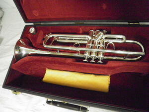 美品　BESSON BE712-2 TRUMPET トランペット