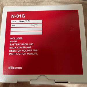 docomo N-01G・Docomoネックストラップ　未使用　WHITE　ドコモ　ガラケー