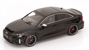 Ixo 1/18 Audi RS3 Saloon 2022　ブラック　アウディ　イクソ