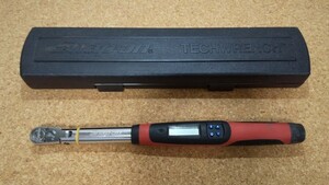 少々難あり 中古品 スナップオン 3/8 デジタルトルクレンチ TECH2FR100SJ Snap-on 9.5sq 東日 KTC マックツール TONE ホイールレンチ 