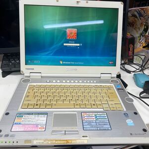 △入棚4-3△ノートPC 東芝 dynabook ホワイト系 PQF3083ALP 通電確認済み