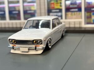 トミカ　リミテッド　ヴィンテージ　TLV 1/64 ミニカー　改造　改　カスタム　ホイール　ニッサン　日産　ブルーバード　510 ホワイト