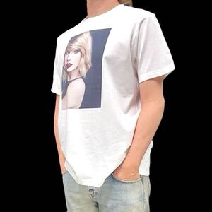 新品 Taylor Swift テイラースウィフト 赤リップ 洋楽カントリーポップ グラミーアーティスト テラスハウス Tシャツ ユニセックス Sサイズ