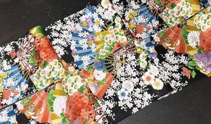 【古布＊縮緬＊和素材】綸子＊花扇に梅枝　藤の花　細幅2枚組　19ｘ296＊手作り＊市松人形＊パッチワーク＊縮緬細工＊雛節句＊昭和レトロ