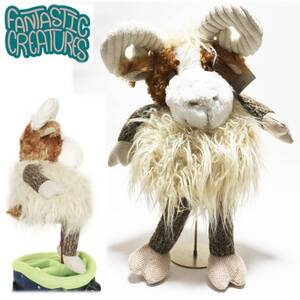 《FANTASTIC CREATURES》新品 ゆるかわ ゆいぐるみ ドライバー用 もこふわヤギさんヘッドカバー インテリアにも A8091