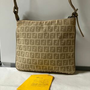 【美品】FENDI フェンディ ショルダーバッグ ズッカ柄 ズッキーノ キャンバス地 レザー シリアルあり