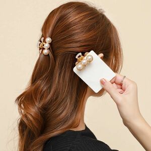 パール ミニ ヘアクリップ キラキラ ゴールド ハーフアップ 大人 可愛い ミニ バンスクリップ 小さい ヘアアクセサリー 髪留め ※匿名配送