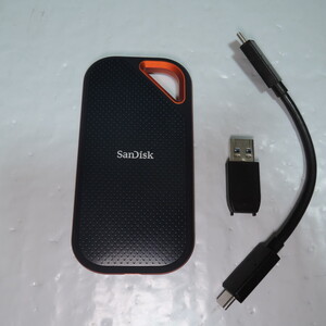 SanDisk ポータブルSSD 4TB Extreme Pro SDSSDE81-4T00 ＃2730