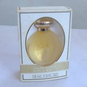 香水 NINA RICCI EAU DE TOILETTE 15ml ニナ・リッチ 長期保管品 現状