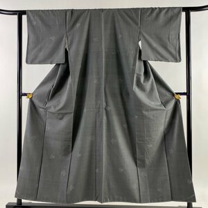 結城紬 身丈153.5cm 裄丈62cm S 袷 おく玉 証紙 草花 亀甲絣 灰色 正絹 美品 逸品 【中古】