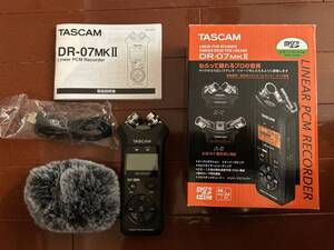 TASCAM DR-07MKⅡ リニアPCMレコーダー ウィンドスクリーンマフ付き 送料出品者負担