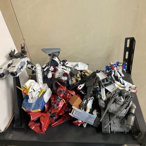 ガンプラ 組済 まとめ売り パーツ取り サザビー zガンダム バルバトス 他 現状