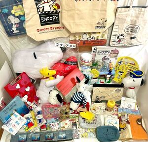 スヌーピー グッズ グッズセットステーショナリーぬいぐるみ雑貨　昭和レトロ　大量　まとめて　snoopy ピーナッツ　未使用品あり