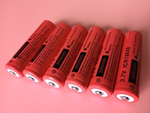 18650充電バッテリー 3000mAh ボタンタイプ 6個