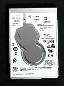 【送料無料】 ★ 2TB ★　Seagate　/　ST2000LM007　【使用時間：5ｈ】　2023年製　新品同様　 2.5インチ 内蔵HDD/7mm厚/SATA