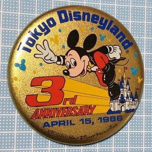 ディズニー 缶バッジ 東京ディズニーランド 3周年　昭和レトロ コレクション