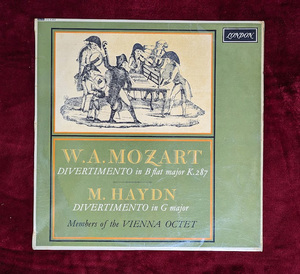 中古LPレコードMOZAT:Divertimento No.15 K.287 M.HAYDN:Divertimento in Gmajor(モーツアルト:喜遊曲第15番 ハイドン:喜遊曲ト長調)