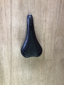 selle italia XO サドル