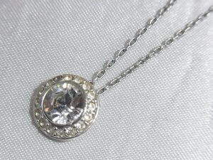 スワロフスキー SWAROVSKI ネックレス クリスタル 3.8ｇ 良品