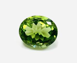 天然 ペリドット 5.361ct グリーン 10.00×11.89×6.52mm 美品 ルース 裸石 宝石 jewerly opal 日宝協 peridot