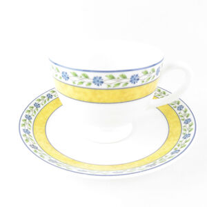 美品 WEDGWOOD ウェッジウッド ミストラル ティーカップ＆ソーサー リー 花柄 フラワー 廃盤 SU5558B2