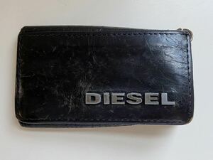 B3H144◆ ディーゼル DIESEL 本革レザー ブラック色 ロゴ 収納あり 6連キーケース