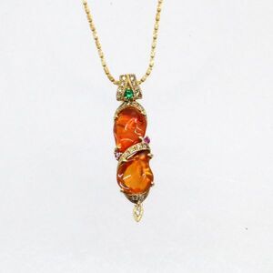 ◎中古美品◎１８金　ファイアーオパール　3.79ct　ダイヤ　0.11ct　ペンダント付ネックレス