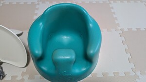 バンボ Bumbo　テーブル付き　中古