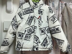 極美品 supreme Fat Tip Jacquard Denim Puffer Jacket M アウター　シュプリーム box logo ボックスロゴ ジャケット ダウン