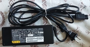 FUJITSU ACアダプター SEE100P2-19.0 中古④