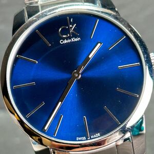 美品 Calvin Klein カルバンクライン K2G211 腕時計 クオーツ アナログ ステンレススチール ブルー文字盤 新品電池交換済み 動作確認済み