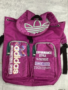 C2c adidas ヴィンテージ リュック 1920 ロゴ アディダス 90s バックパック 紫 40×36 マチ14㎝ 現状品