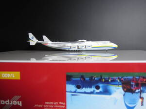 ◆アントノフ航空機製造 [UR-82060] Ｍｒｉｙａ◆Herpa Wings[562287]1:400◆ＡＮＴＯＮＯＶ　ＡＮ－２２５